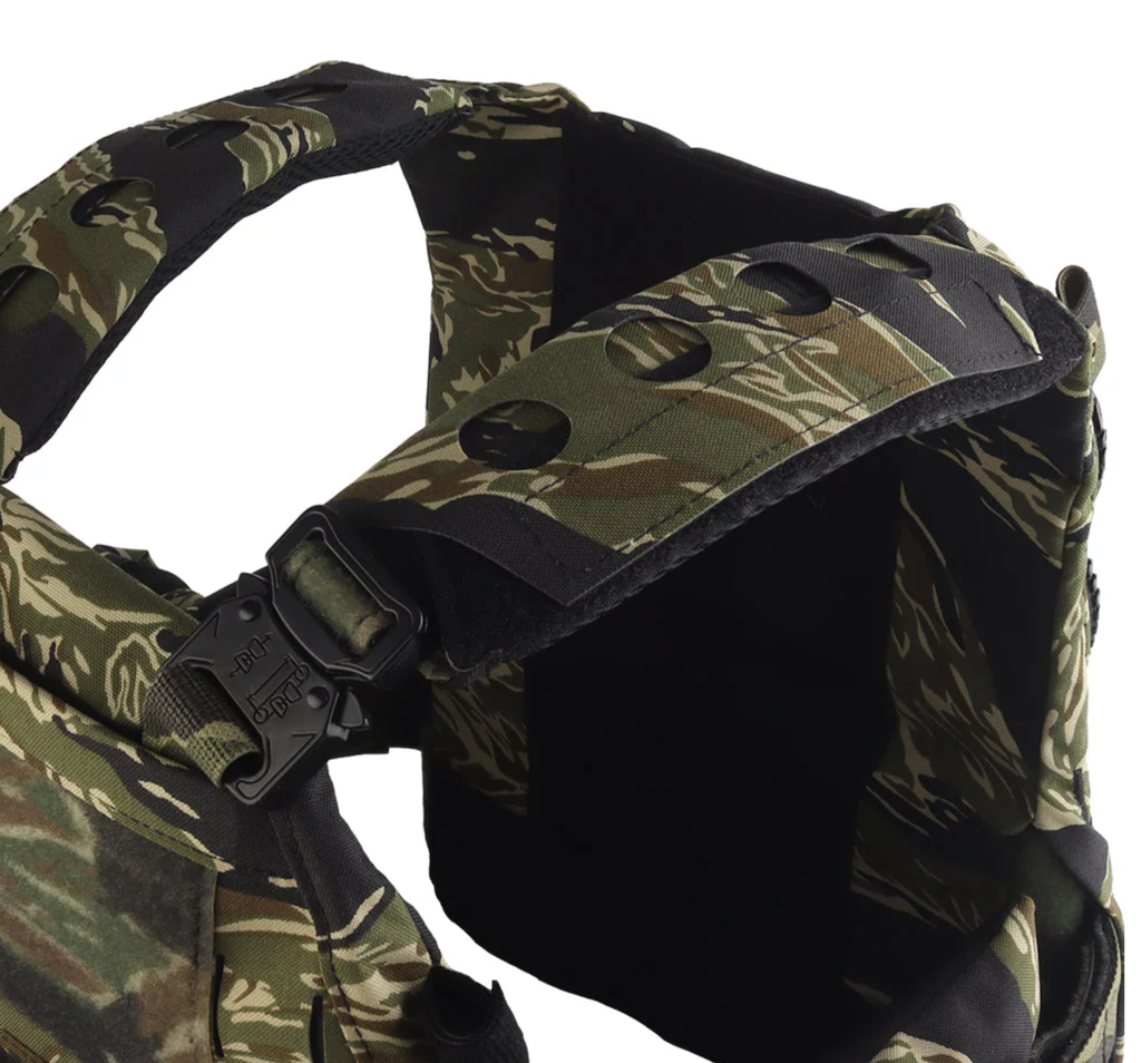 V5 FCPC Modular Plate Carrier with Laser-Cut MOLLE – Full Kit – Tiger Stripe